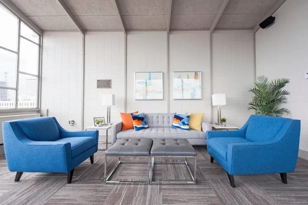 Stylish Flat in the Heart of Downtown Louisville!