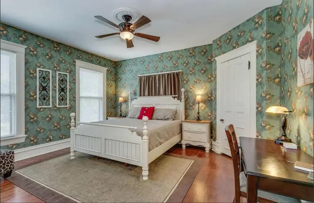 Wellington Place Inn