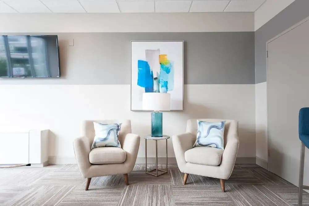 Stylish Flat in the Heart of Downtown Louisville!