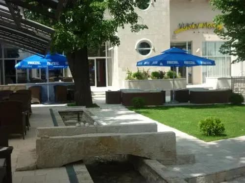 Photo 9