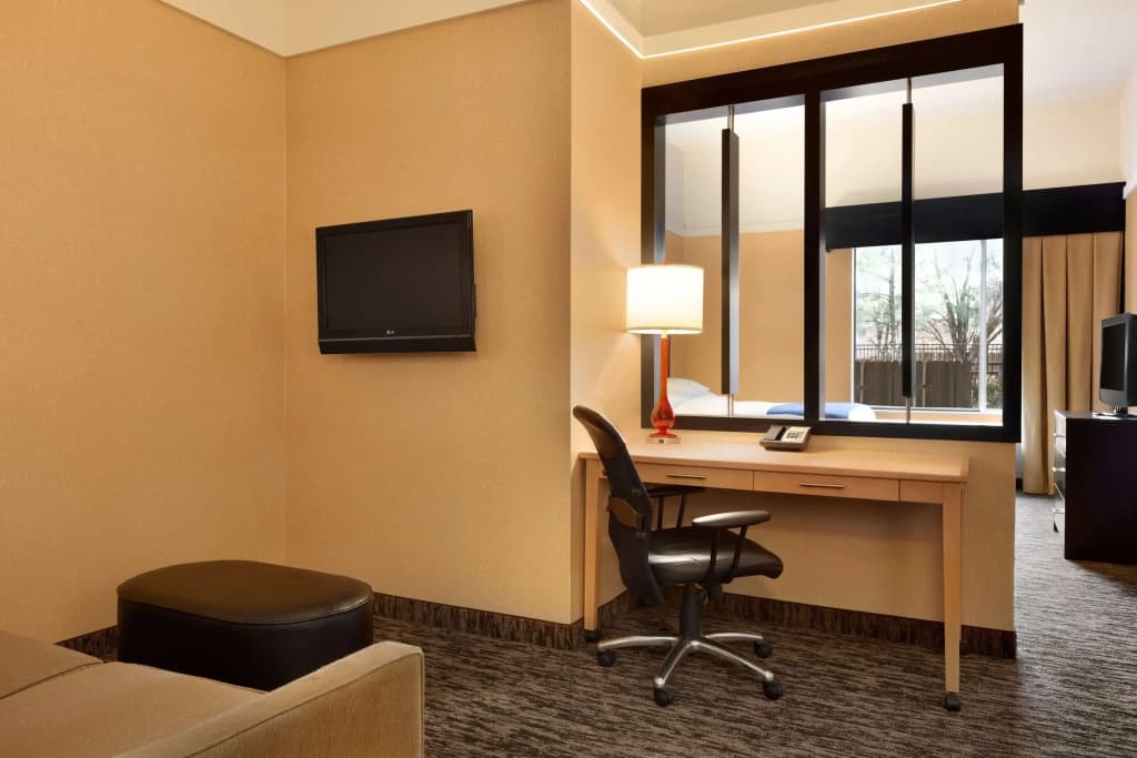 DoubleTree by Hilton Hotel Oklahoma City Airport