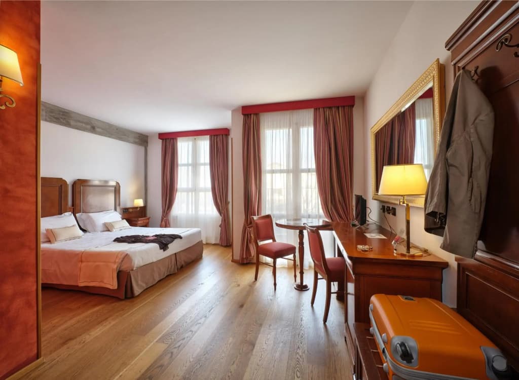 hotel