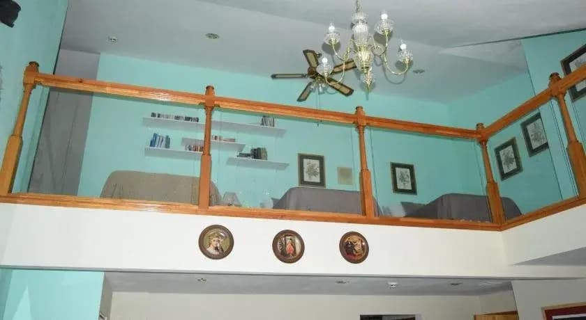 Alaska House of Jade Bed and Breakfast