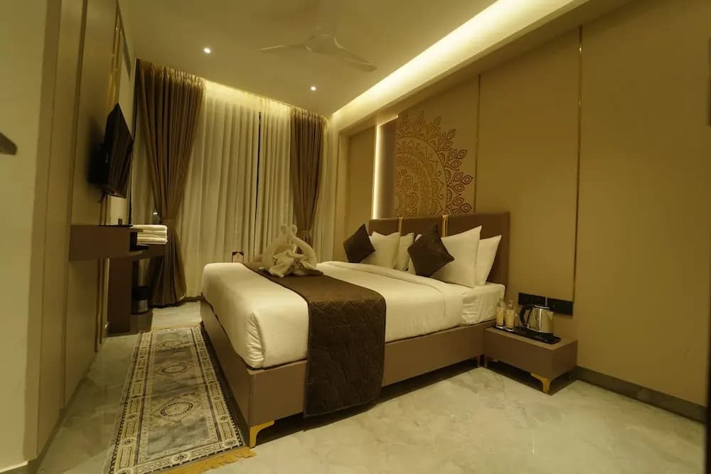 Photo 6