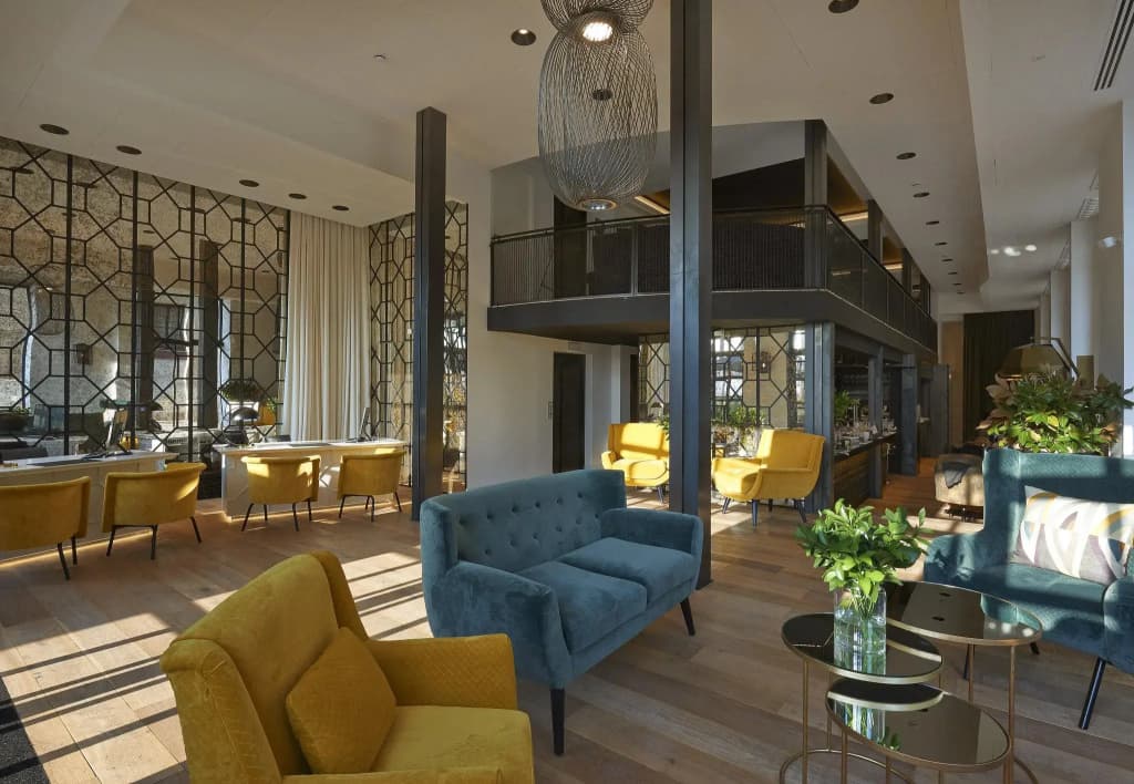 hotel
