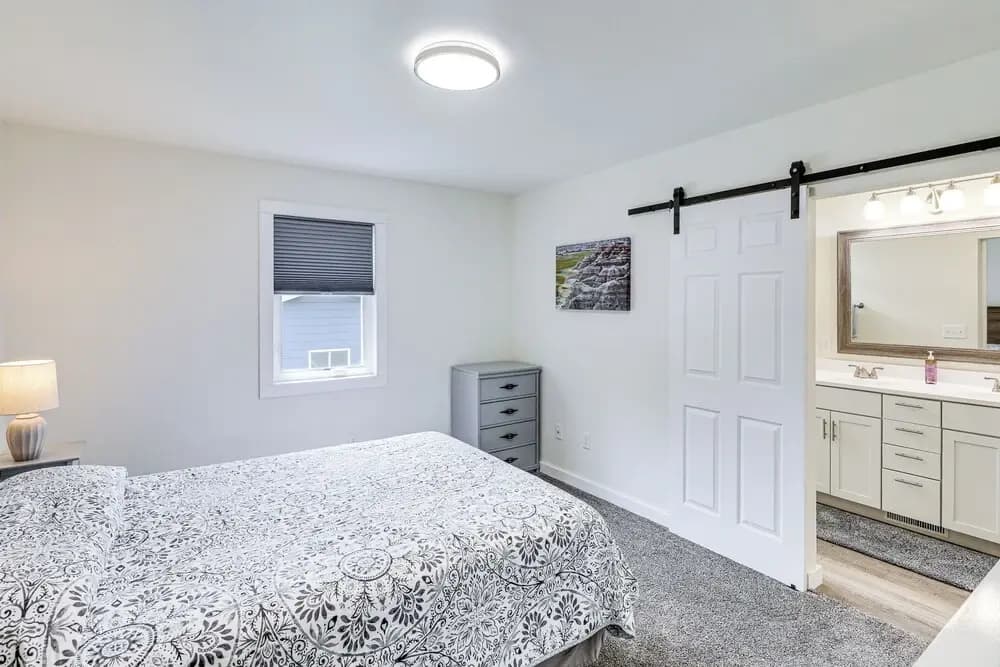 Newly Built Rapid City Retreat ~ 1 Mi to Dtwn