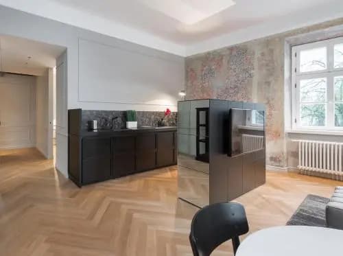 ROG Apartment with Furnished Courtyard