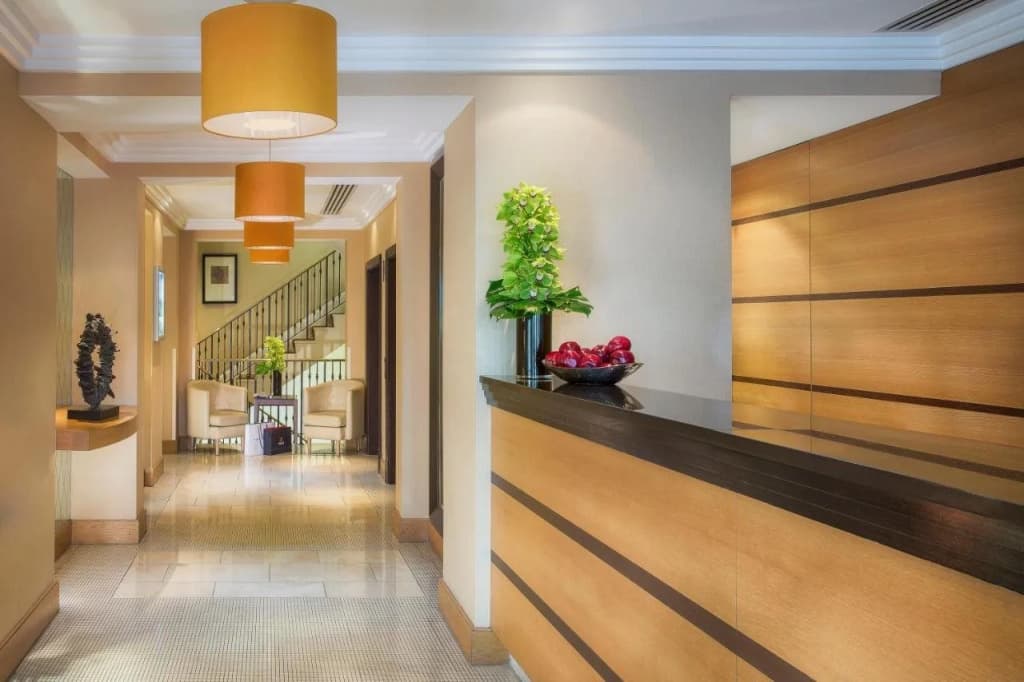 hotel