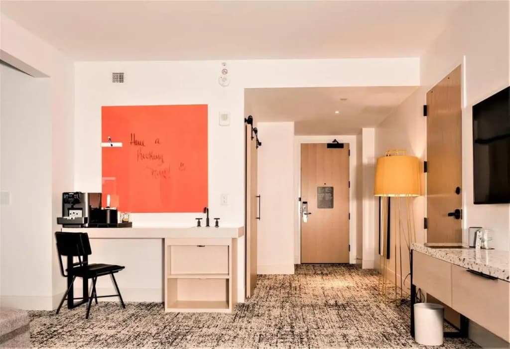 hotel