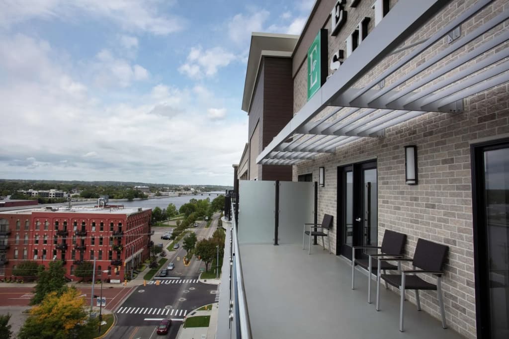 Photo 24
