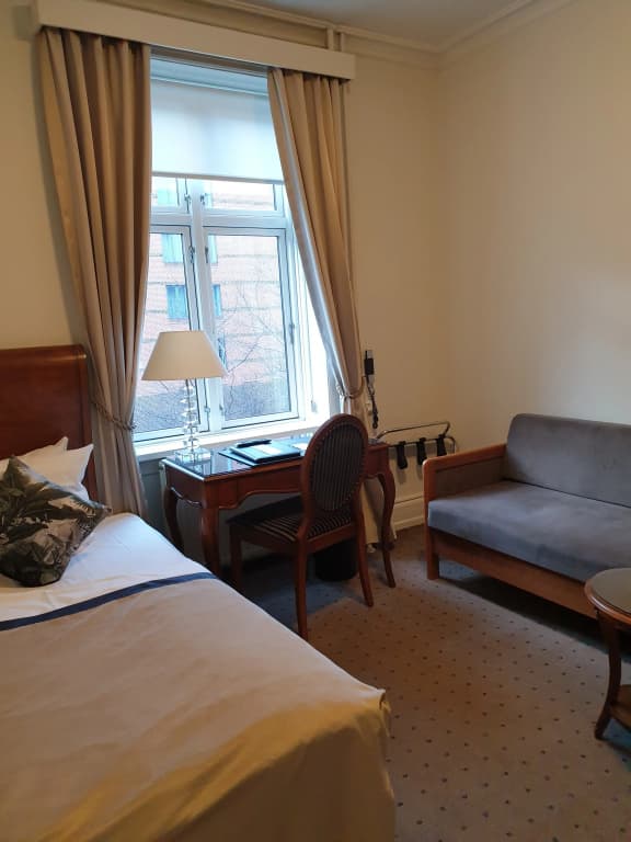 hotel