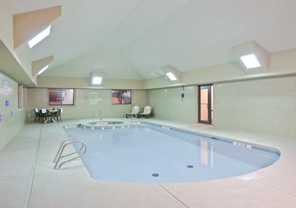 Photo 12