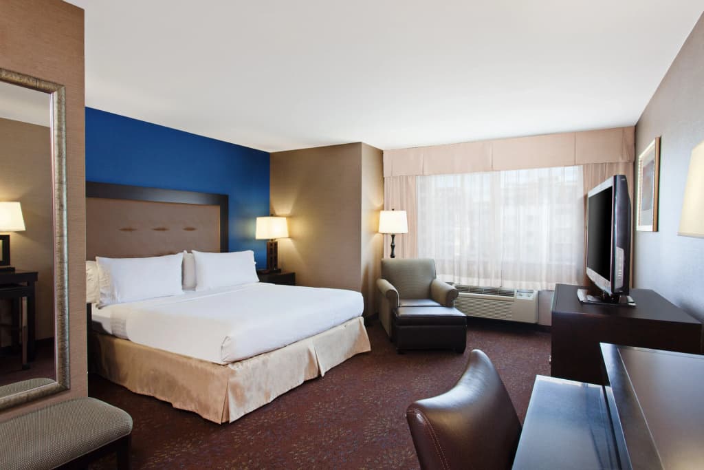 Holiday Inn Express and Suites Seattle Downtown - Lake Union by IHG