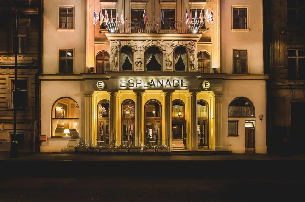 hotel