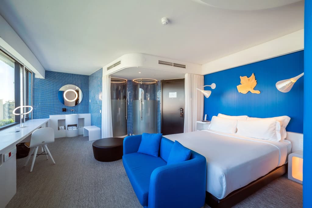 hotel