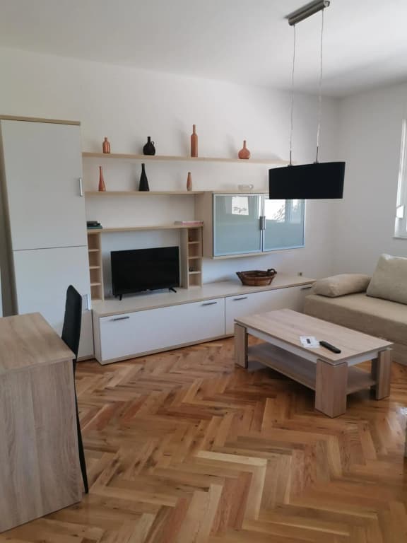 Seasons apartmani