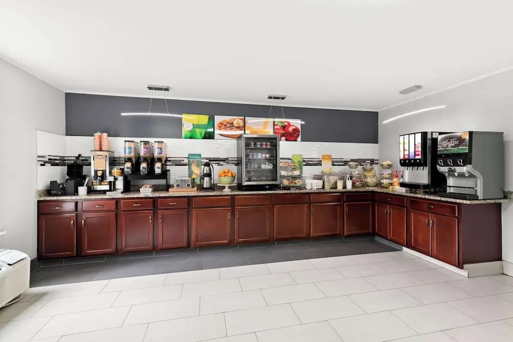 Quality Inn Merrimack - Nashua