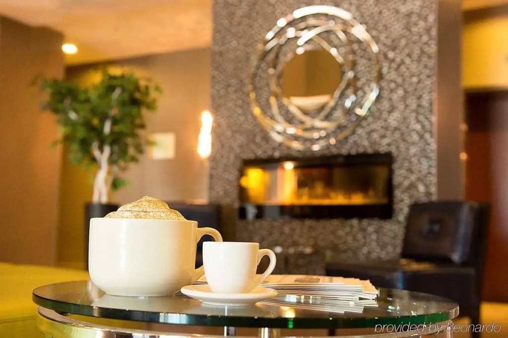 Holiday Inn & Suites Mississauga West / Meadowvale By IHG