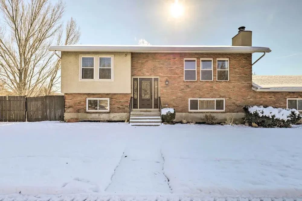 Family-friendly Orem Home Near UVU & Byu!