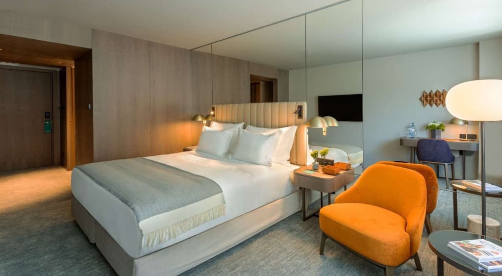 hotel