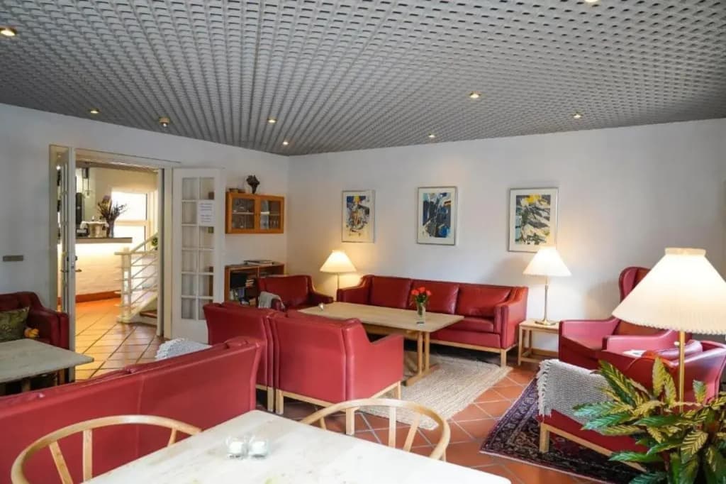 City Hotel Nattergalen Apartments
