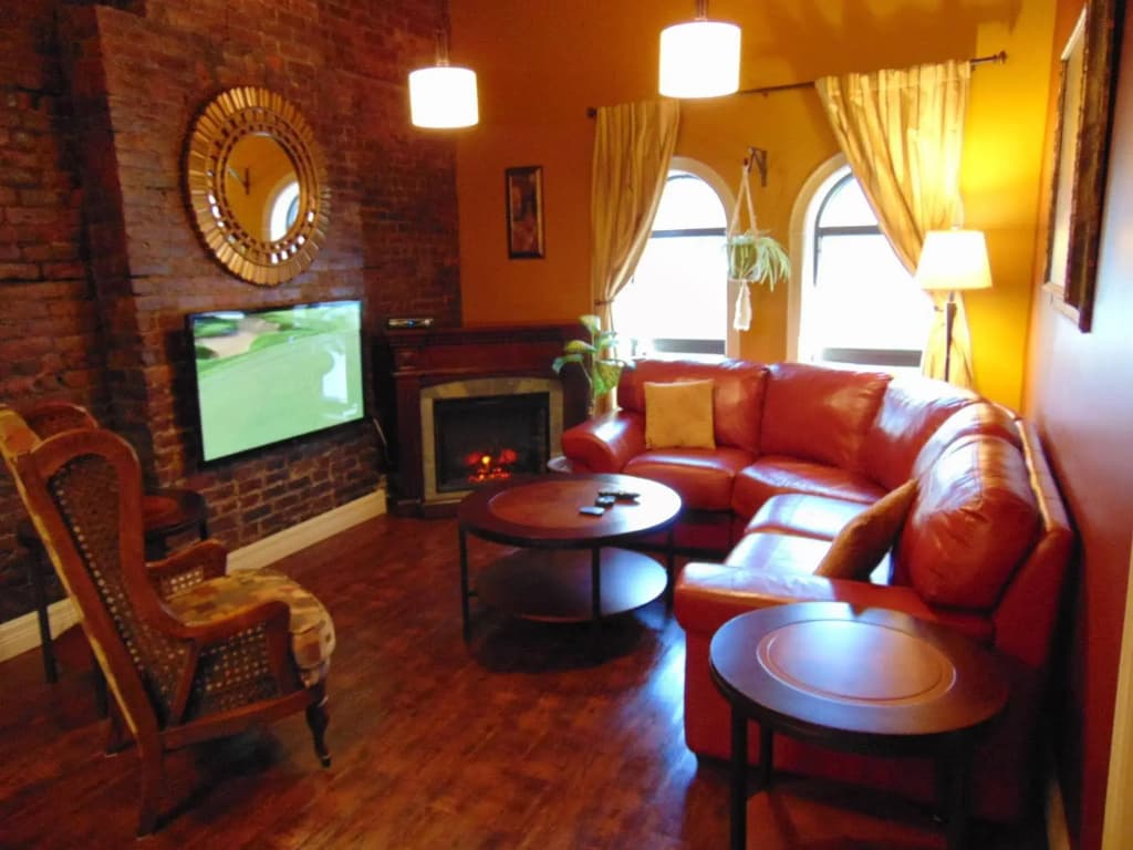 Downtown Executive Suites - Water Street