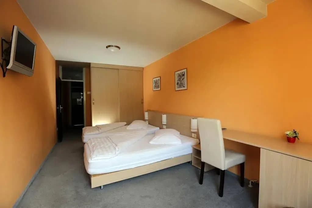 hotel