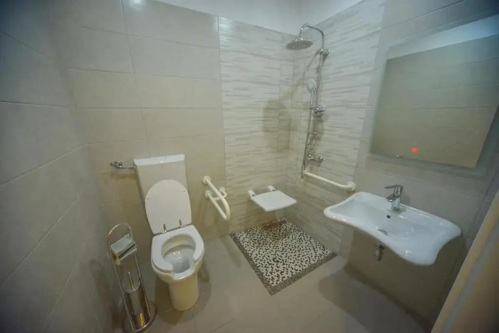 Photo 9