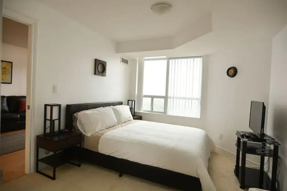 Grand Ovation by Maplewood Suites
