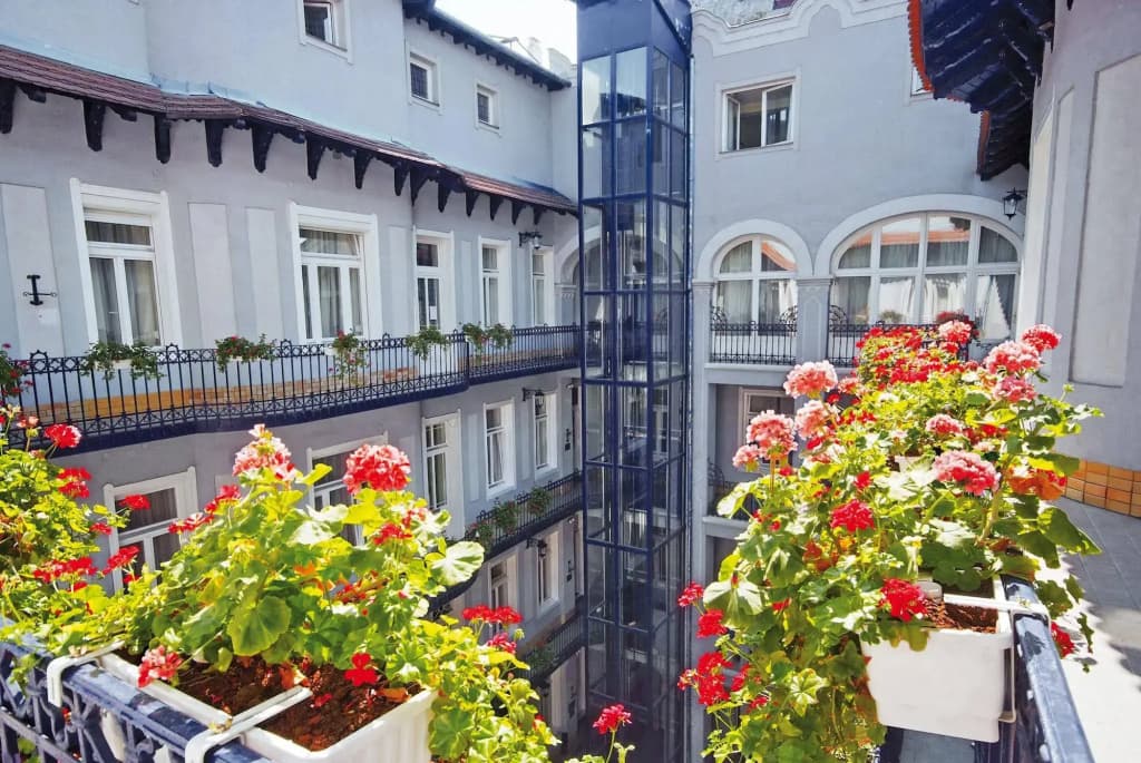 Baross City Apartments