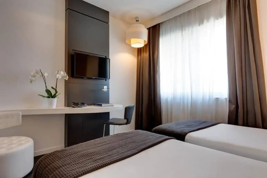 hotel