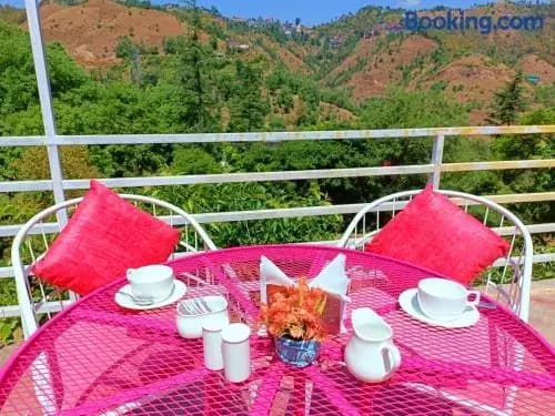 Aamod Resort - Shoghi