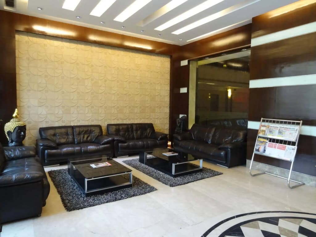 Venizia Sarovar Portico Delhi