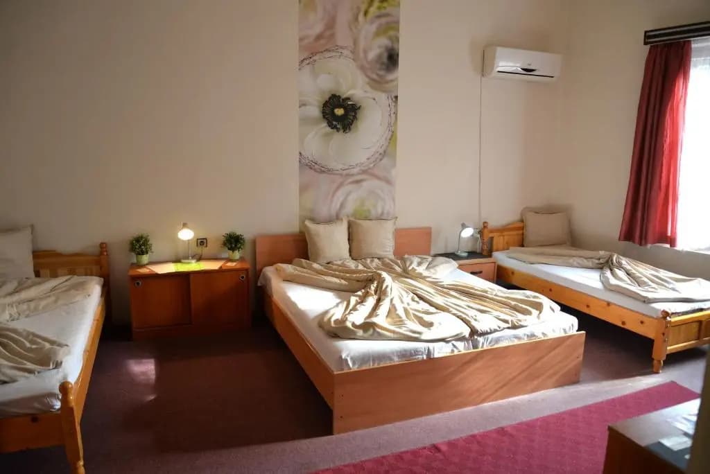 The English guest house