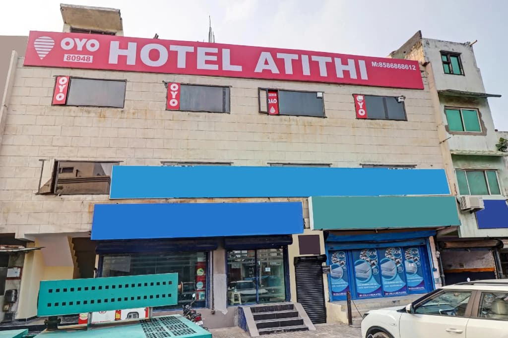 OYO 80948 Hotel Atithi