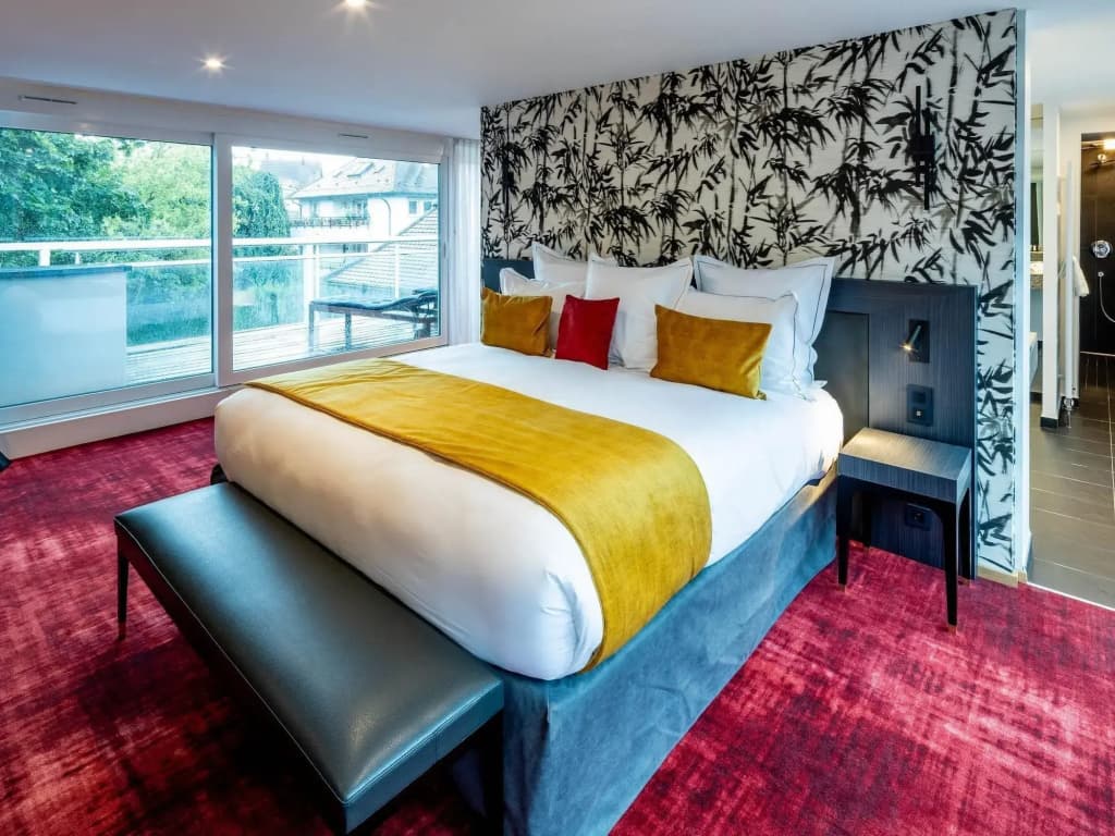hotel