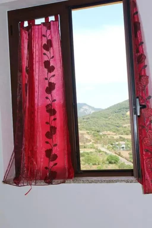 2 bedrooms appartement with balcony and wifi at Nughedu Santa Vittoria