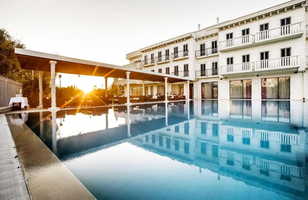 Hotel President Solin