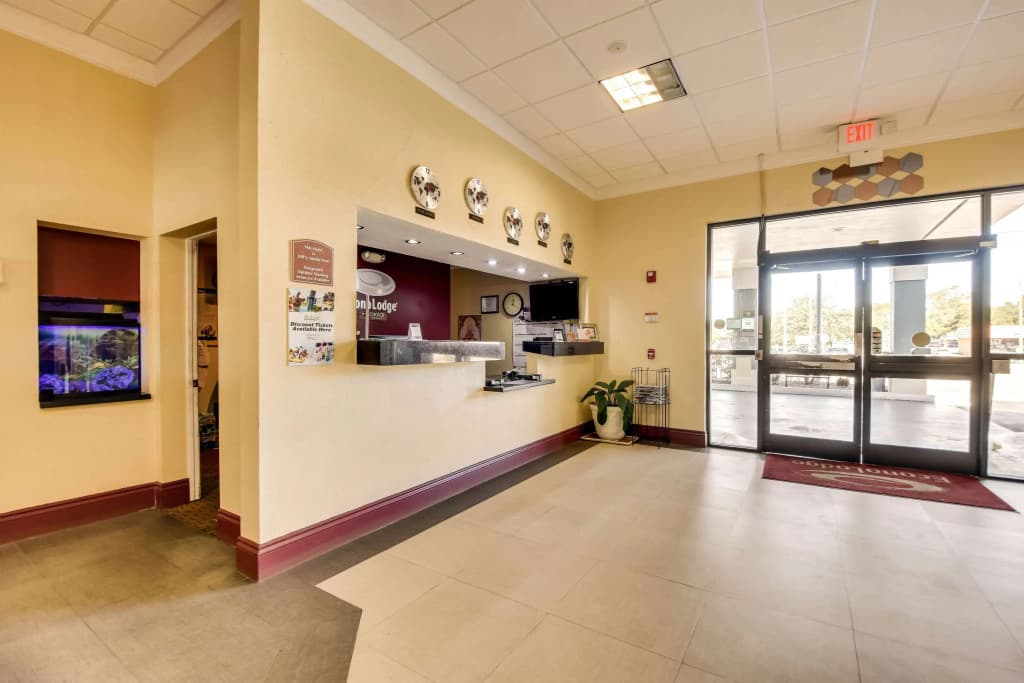 Rodeway Inn Near Busch Gardens Africa