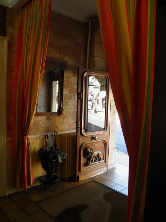 hotel