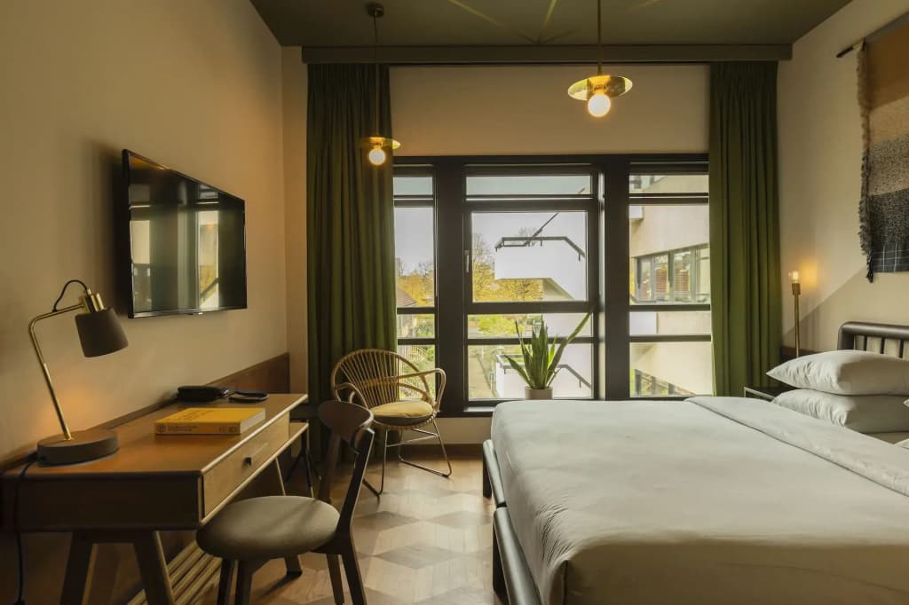 hotel