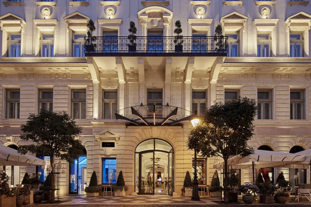 hotel