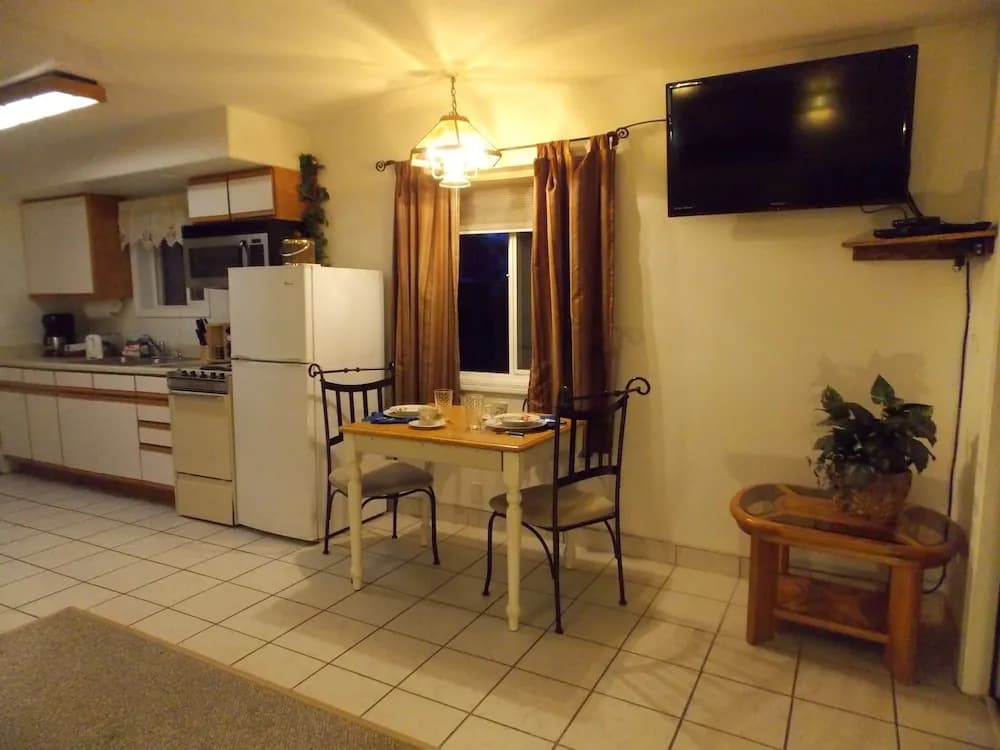 Photo 18