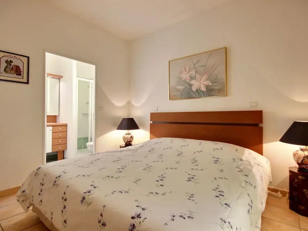 Villa Bois Dore