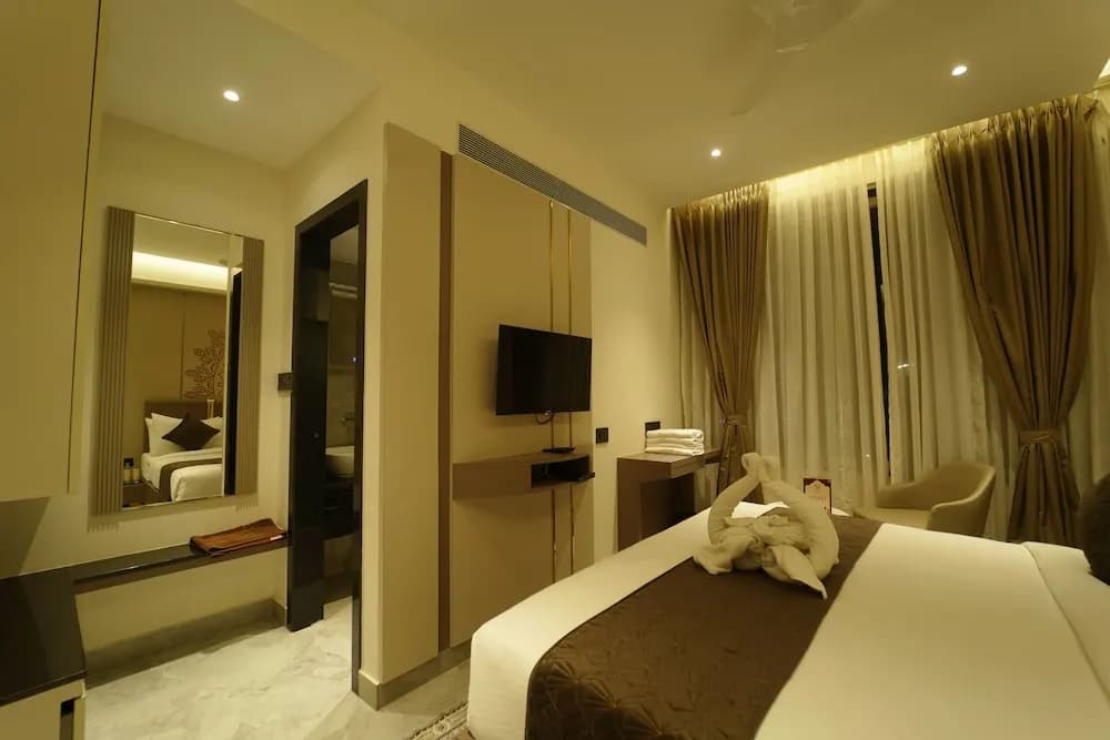 Photo 8