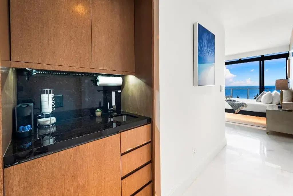 W Hotel Residences Suite South Beach