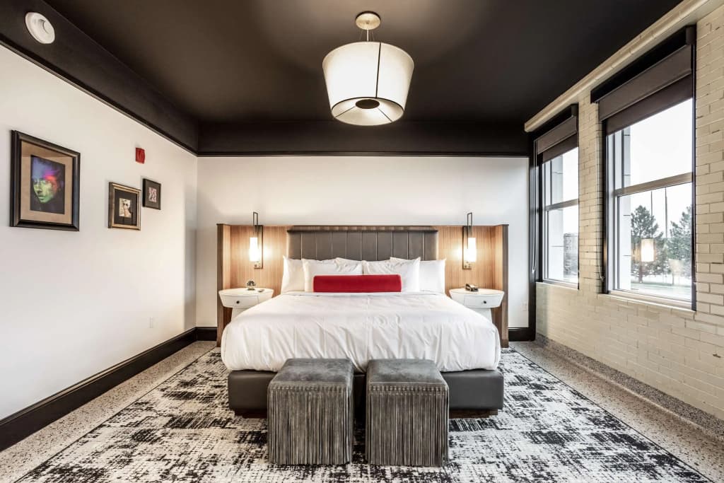 Bottleworks Hotel