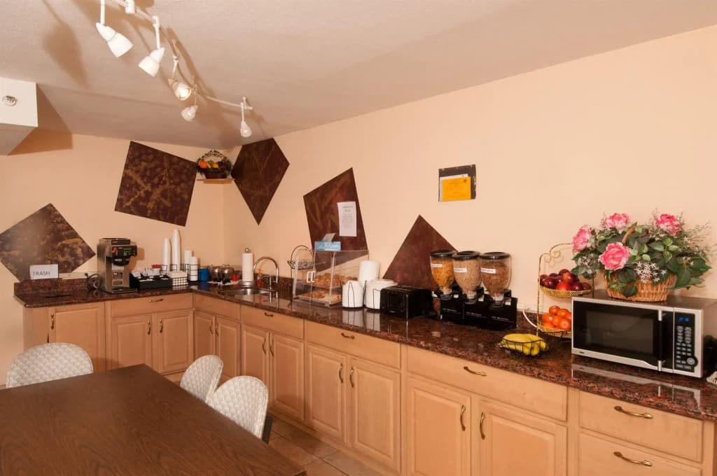 West Hartford Inn