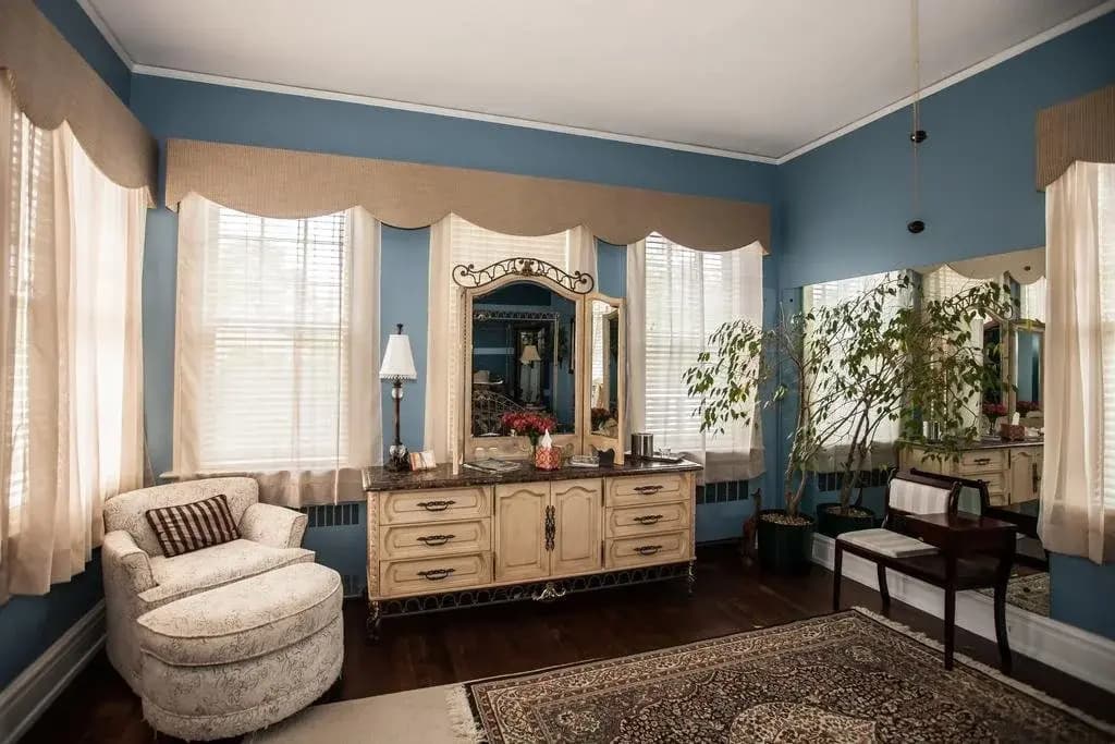 Morehead Manor B&B