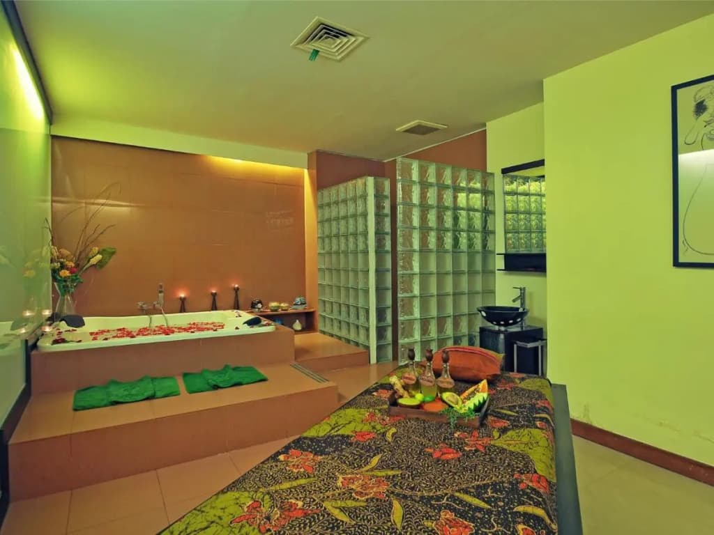 Photo 11